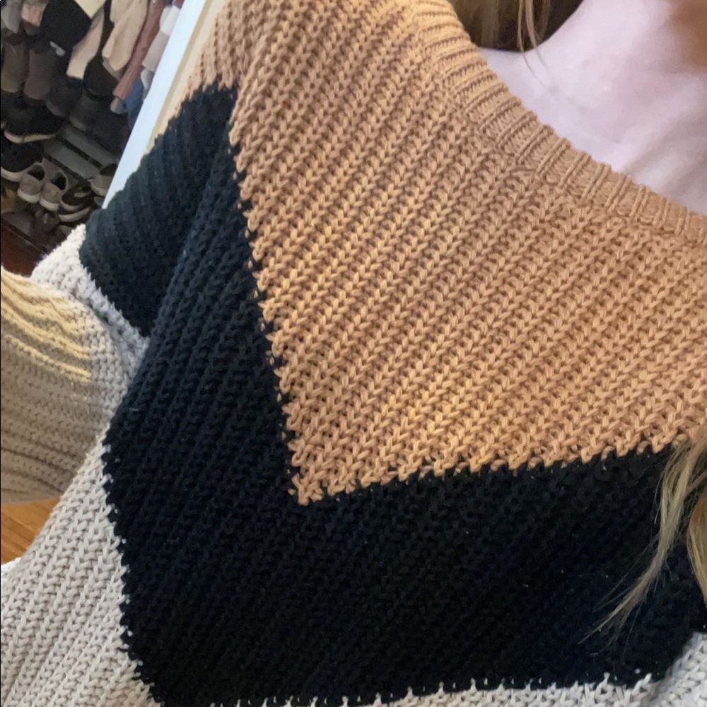 Sweater - Picture 2 of 2